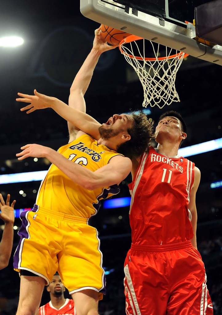 Houston Rockets v Los Angeles Lakers, Game 2